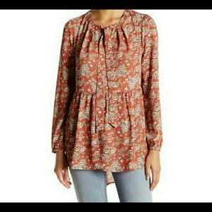 💞DR2 Hi-Lo Peplum Tunic with Rose print size M